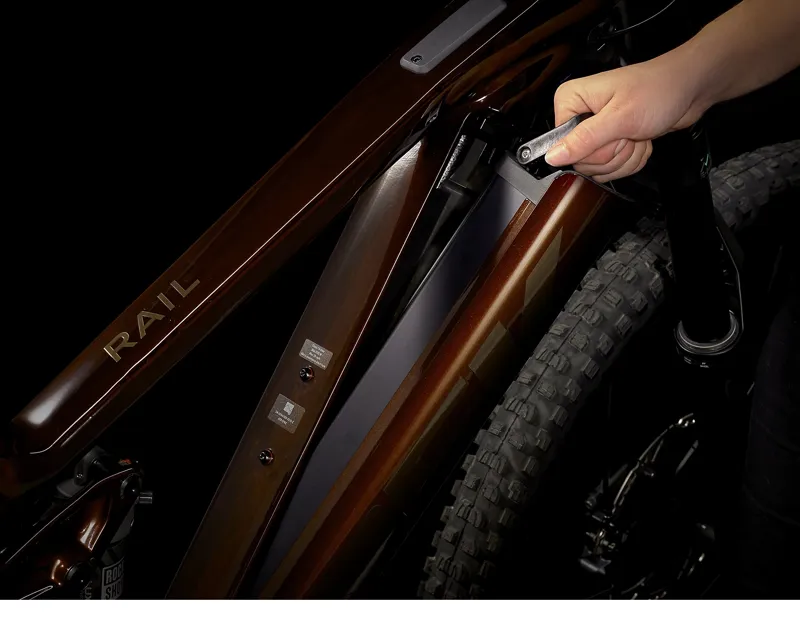 Trek Rail 9.7 SLX/XT Gen 4 Carbon Red Smoke-8